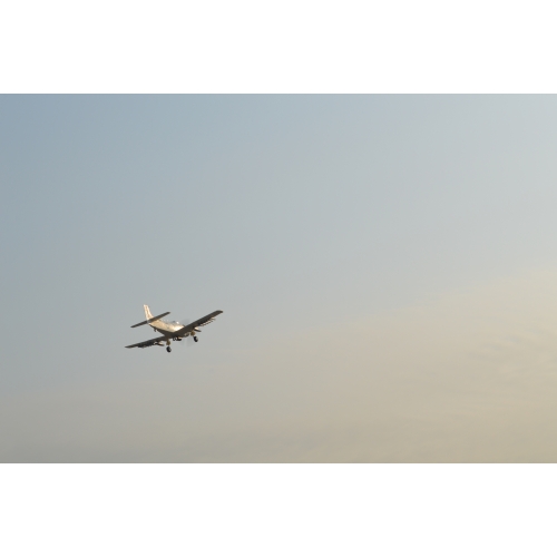 TOP RC Hobby Plane A1 Sky Raider 800MM PNP - White plane